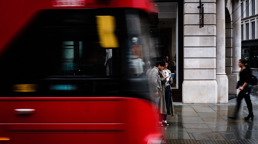 Central banks: should I stay or should I go?